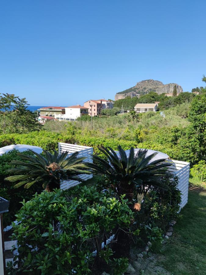 Villa Martino Apartments Чефалу Экстерьер фото